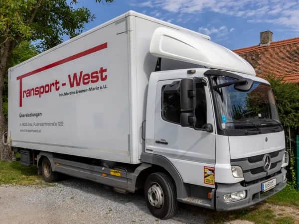 Zuverlässige Übersiedlungsdienste | Transport - West LKW-Flotte